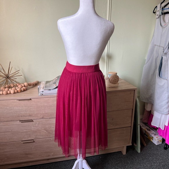 Maroon Red Layered Mesh Pleated Tutu High-Waist Modest Midi Knee-Length Skirt S - Picture 9 of 16